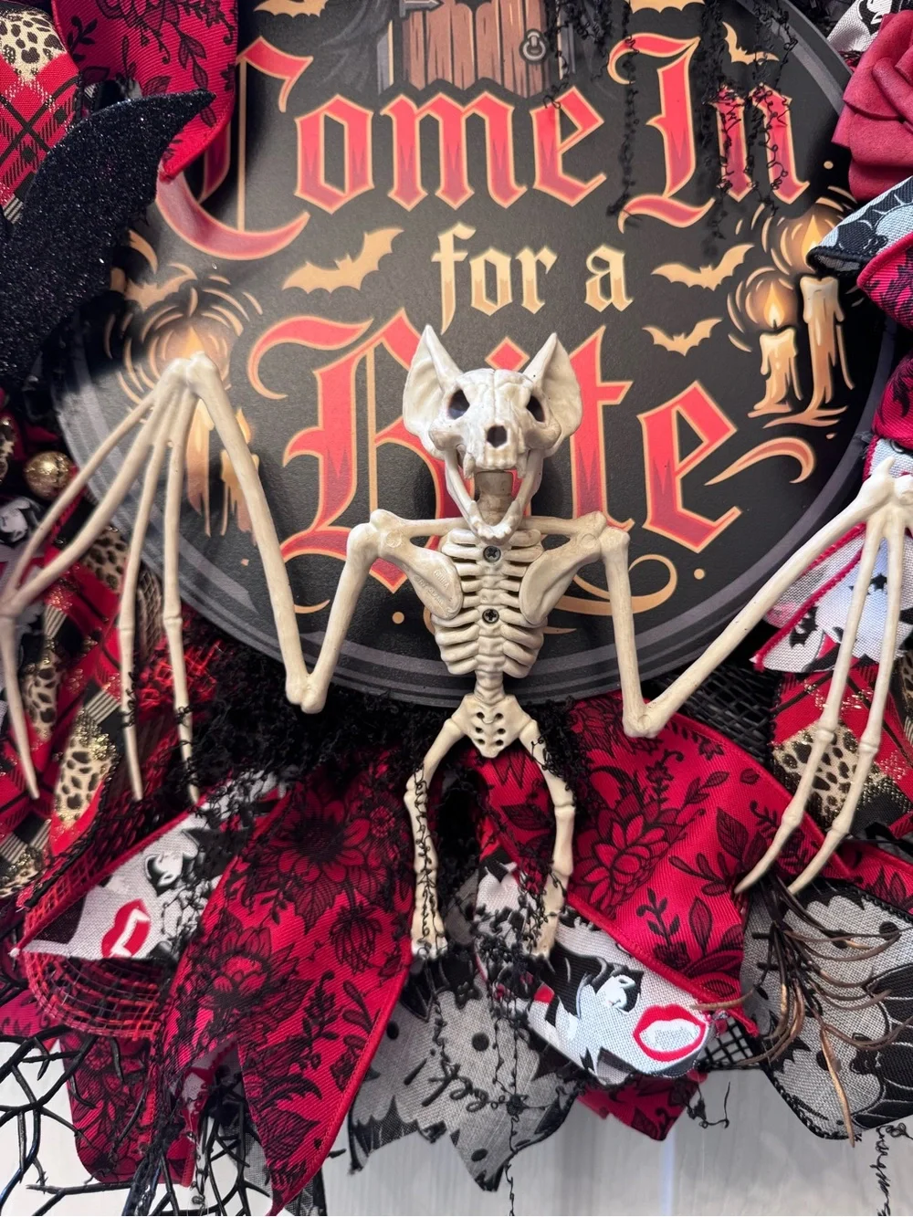 Come In for a Bite Halloween Wreath - Red & Black Holiday Door Decor
